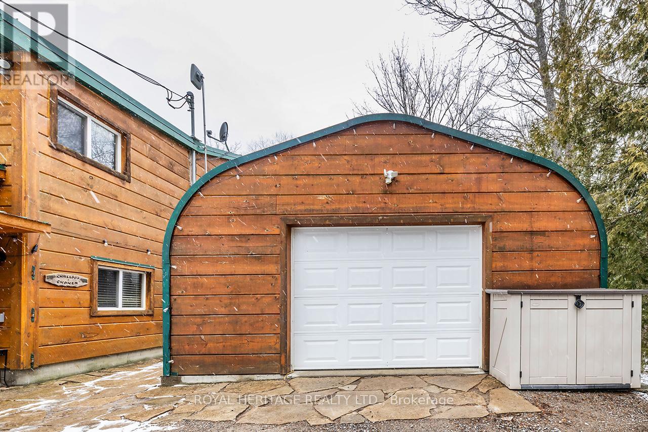 428 Kennedy Drive, Trent Lakes, Ontario  K0M 1A0 - Photo 36 - X12044434