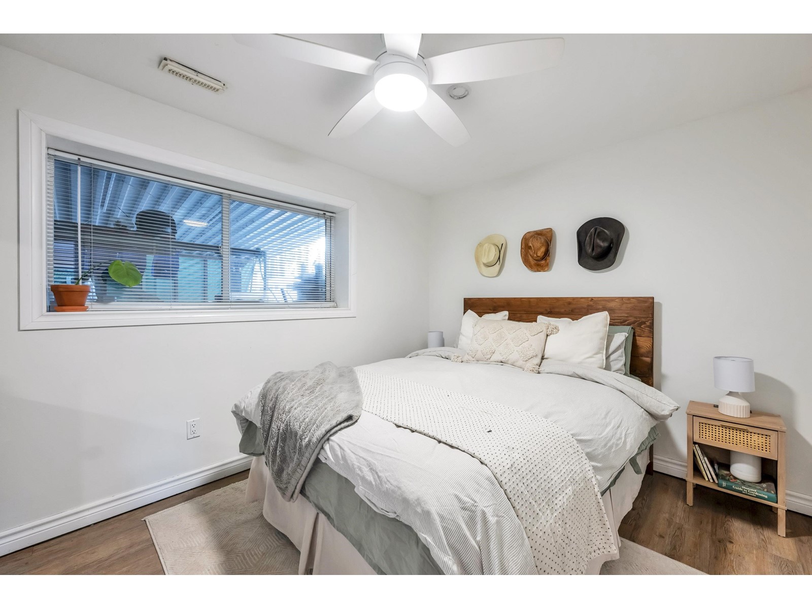 1734 196 Street, Langley, British Columbia  V2Z 2G4 - Photo 30 - R3010900