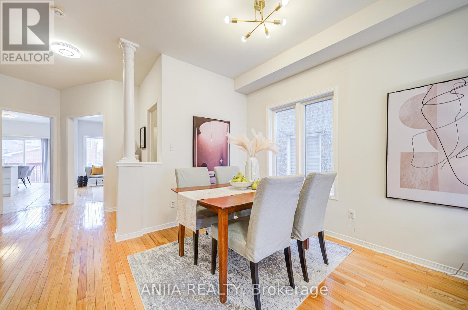 308 Caboto Trail, Markham, Ontario  L3R 4R1 - Photo 8 - N12193687