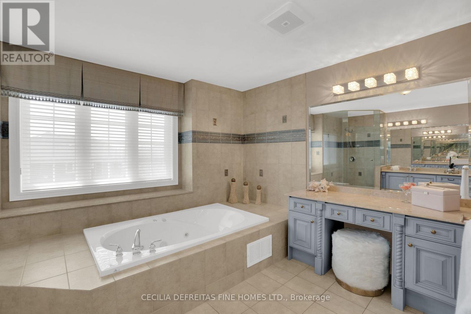 173 Polo Crescent, Vaughan, Ontario  L4L 8W7 - Photo 25 - N12193736