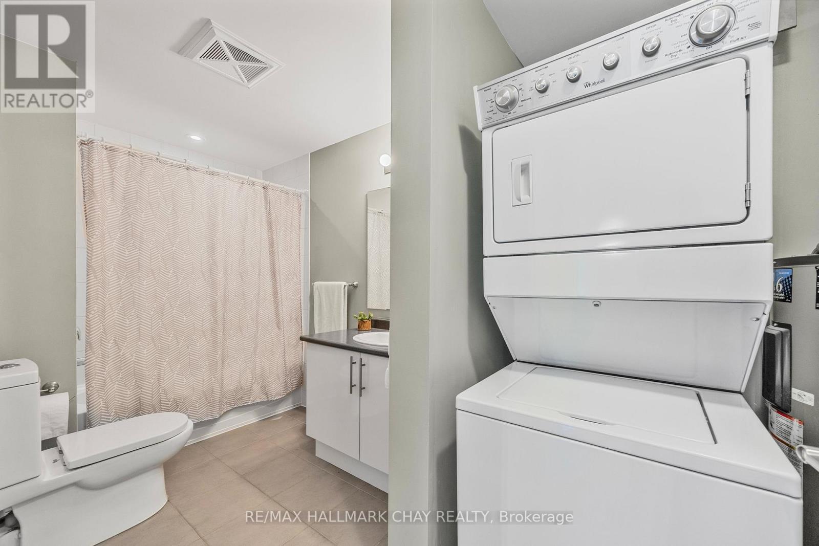 407 - 40 Ferndale Drive S, Barrie (Ardagh), Ontario  L4N 2L3 - Photo 16 - S12193713