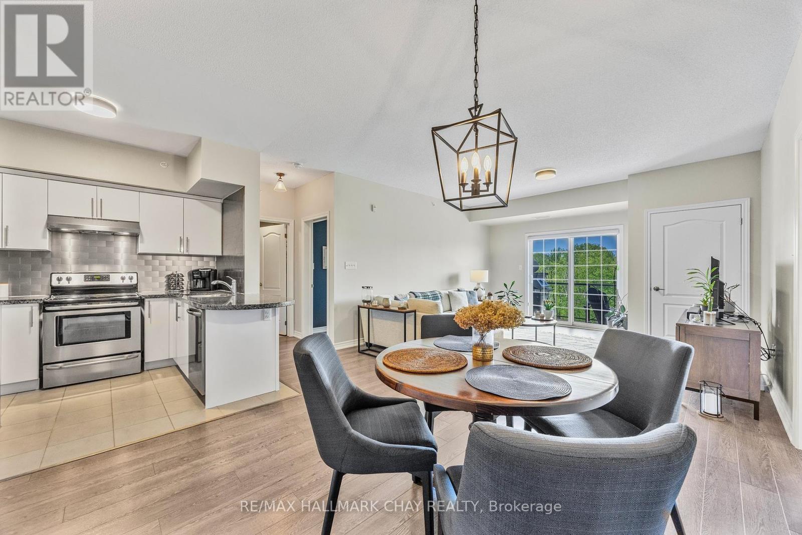 407 - 40 Ferndale Drive S, Barrie (Ardagh), Ontario  L4N 2L3 - Photo 8 - S12193713