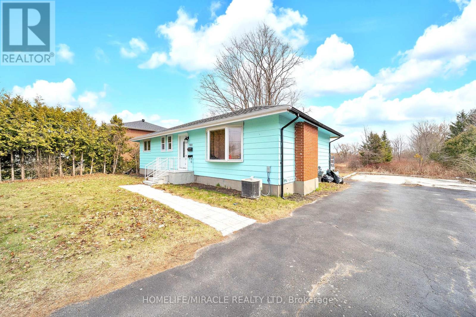 Property at 122 TREMAINE STREET image 5