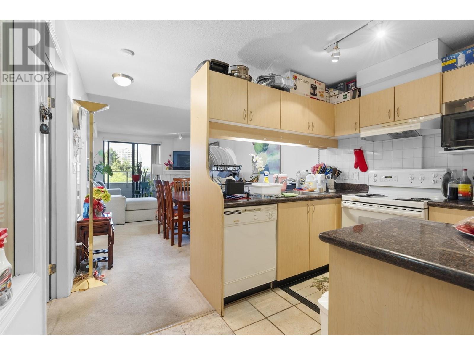 504 6611 Cooney Road, Richmond, British Columbia  V6Y 4C5 - Photo 2 - R3009891