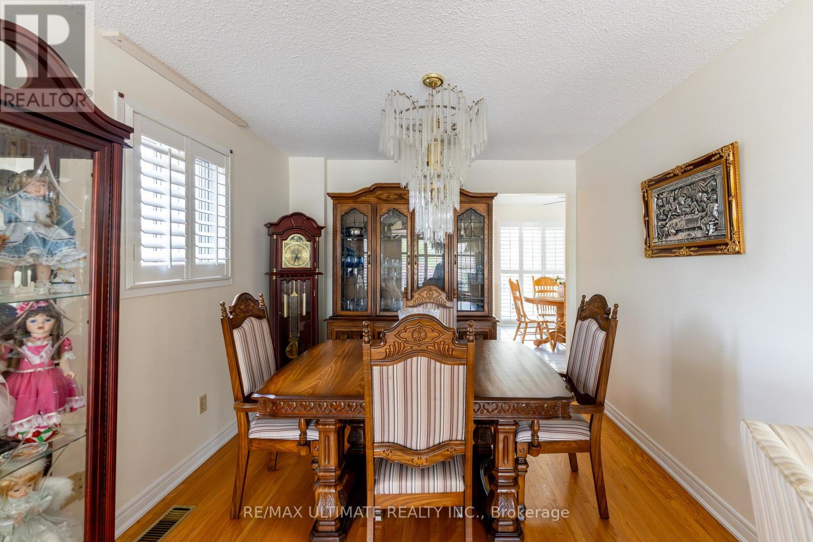 212a Schell Avenue, Toronto (Briar Hill-Belgravia), Ontario  M6E 2T2 - Photo 9 - W12193688