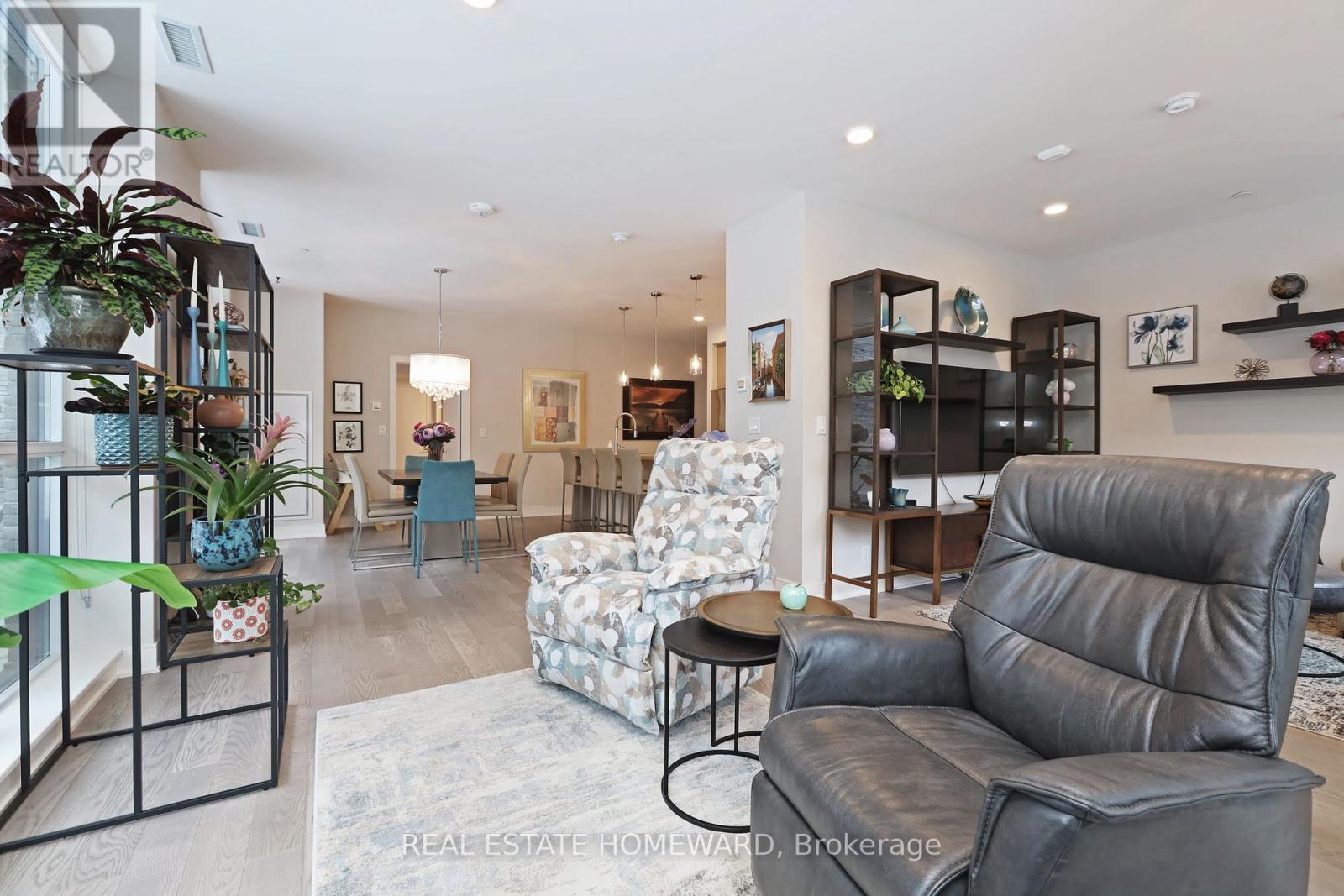 108 - 1575 Lakeshore Road W, Mississauga (Clarkson), Ontario  L5J 0B1 - Photo 18 - W12193712