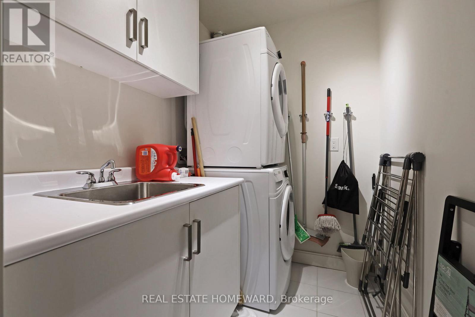 108 - 1575 Lakeshore Road W, Mississauga (Clarkson), Ontario  L5J 0B1 - Photo 27 - W12193712