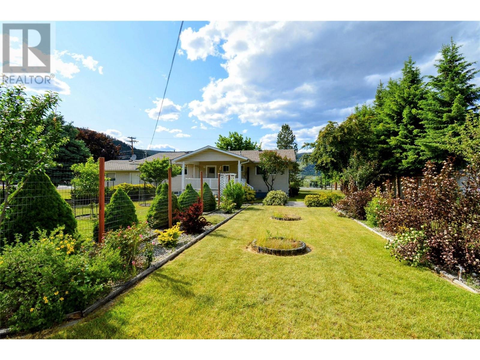 2480 75th Avenue, Grand Forks, British Columbia  V0H 1H2 - Photo 19 - 10350238