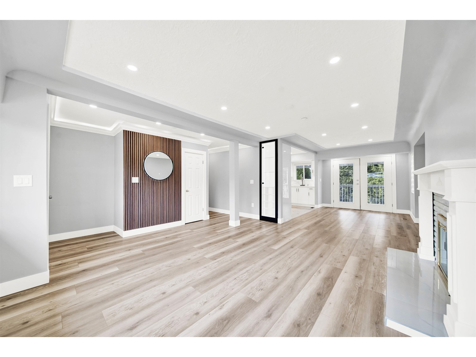 10327 125 STREET, surrey, British Columbia