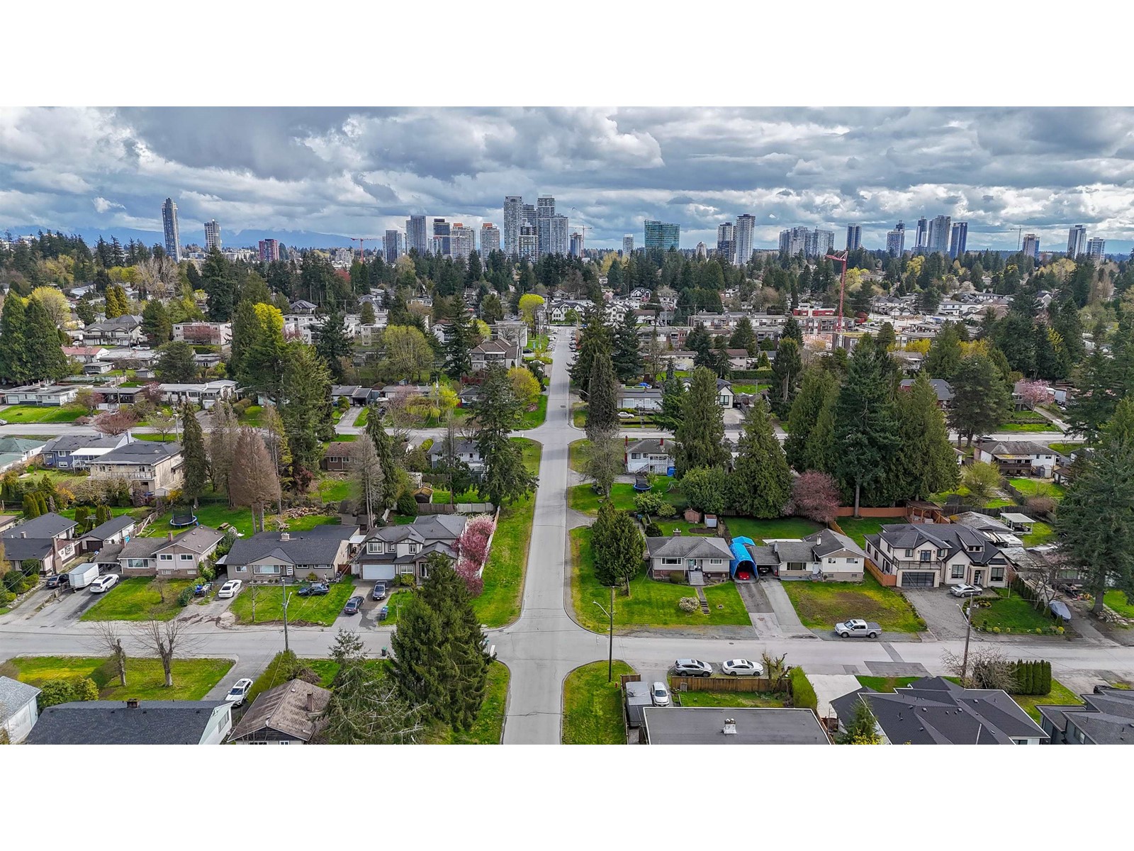 10327 125 Street, Surrey, British Columbia  V3V 4Y6 - Photo 40 - R3010838