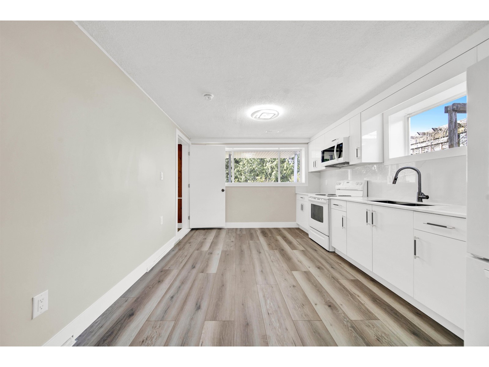 10327 125 Street, Surrey, British Columbia  V3V 4Y6 - Photo 32 - R3010838