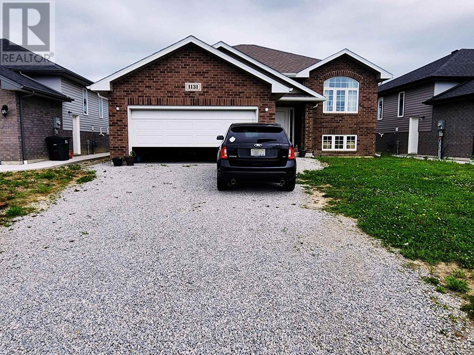 1131 Aspen Ridge Crescent, Lakeshore, Ontario  N0R 1A0 - Photo 1 - X12193727