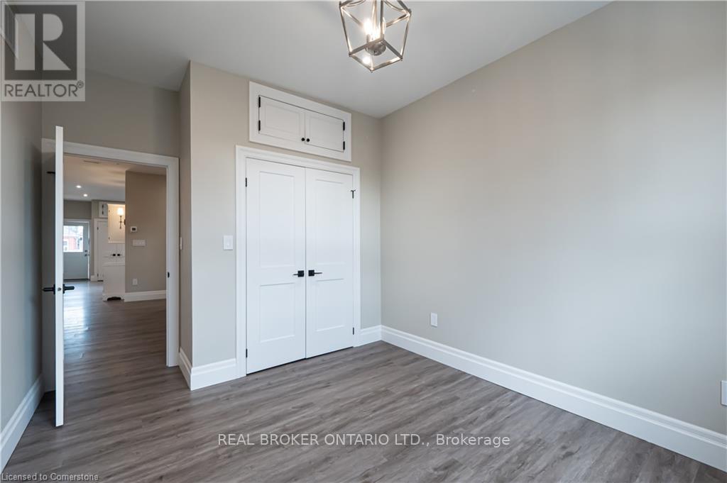 Unit 2 - 145 Wellington Street N, Hamilton, Ontario  L8R 1N4 - Photo 11 - X12193735