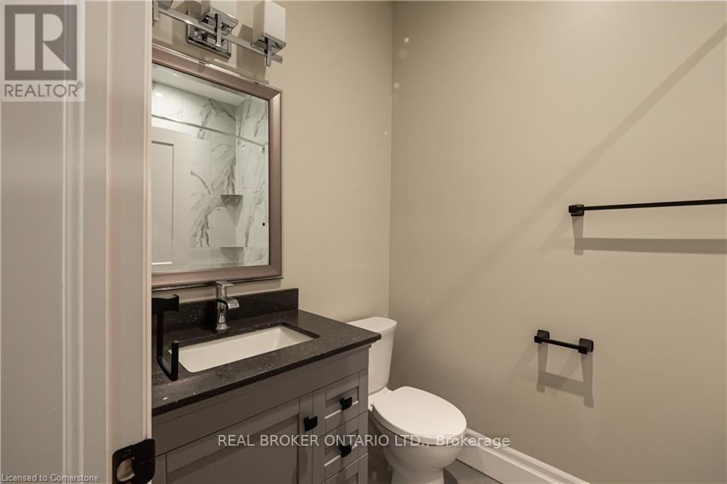 Unit 2 - 145 Wellington Street N, Hamilton, Ontario  L8R 1N4 - Photo 12 - X12193735