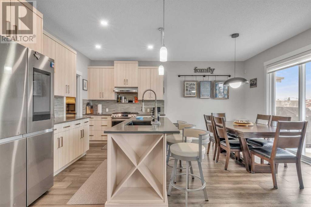 69 Sundown Grove, Cochrane, Alberta  T4C 0X5 - Photo 6 - A2207554