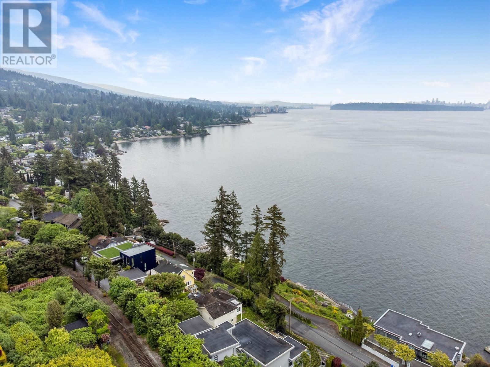 3615 Sunset Lane, West Vancouver, British Columbia  V7V 1N3 - Photo 9 - R3009225