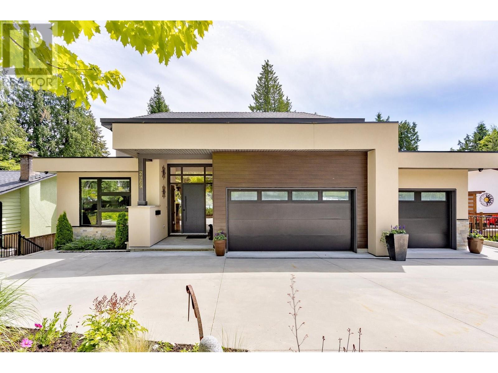 2969 COVE PLACE, Coquitlam, British Columbia