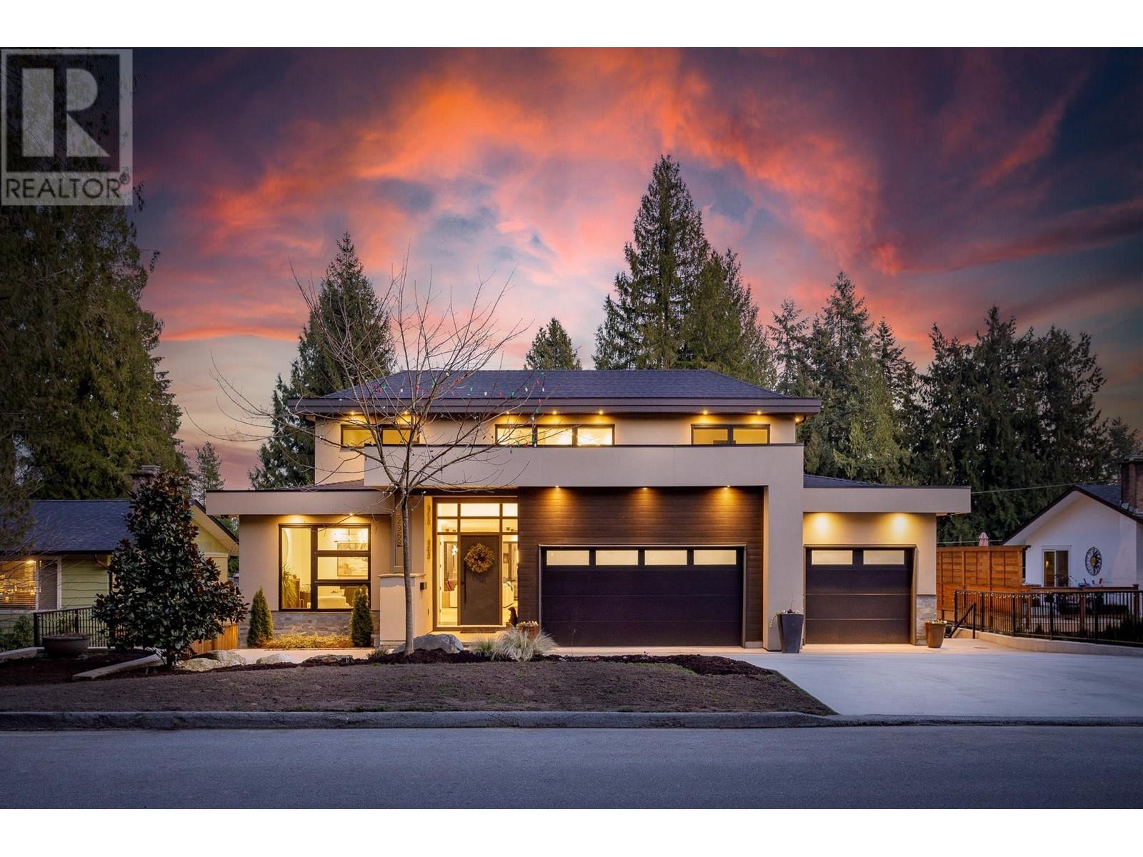 2969 Cove Place, Coquitlam, British Columbia  V3C 3R6 - Photo 2 - R3010399