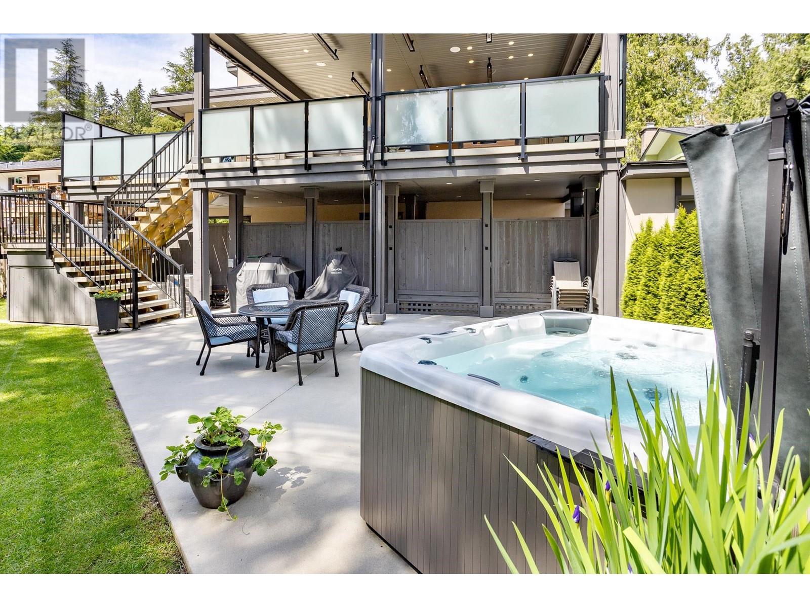2969 Cove Place, Coquitlam, British Columbia  V3C 3R6 - Photo 40 - R3010399
