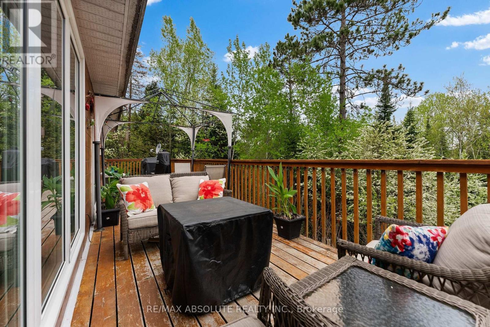 4666 Matawatchan Road, Greater Madawaska, Ontario  K0J 2R0 - Photo 26 - X12193775