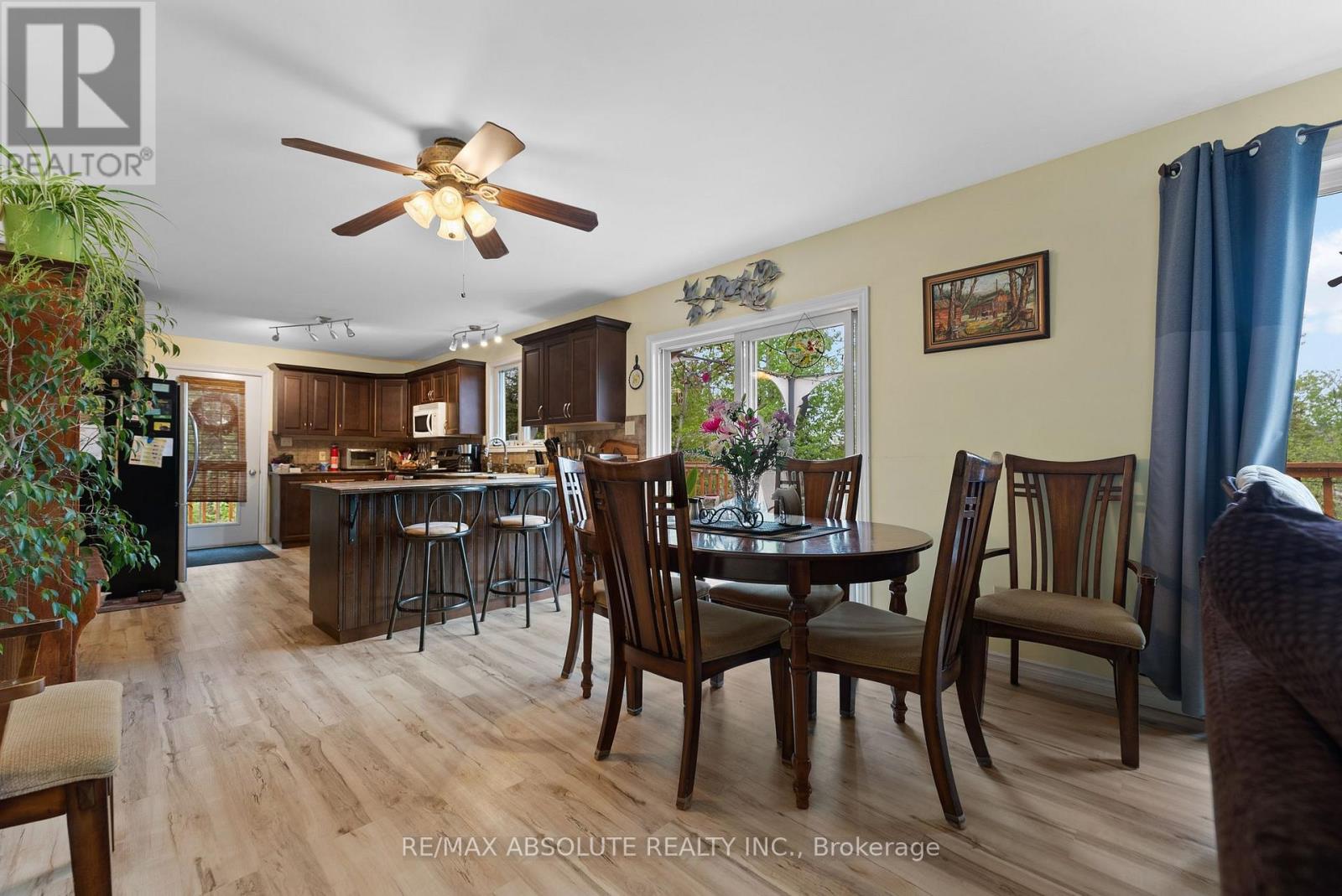 4666 Matawatchan Road, Greater Madawaska, Ontario  K0J 2R0 - Photo 9 - X12193775