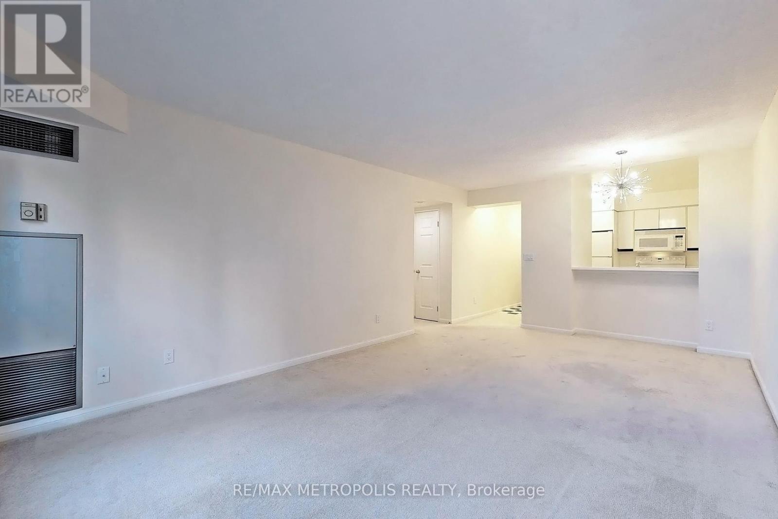 504 - 7 Carlton Street, Toronto, Ontario  M5B 2M3 - Photo 13 - C12193772