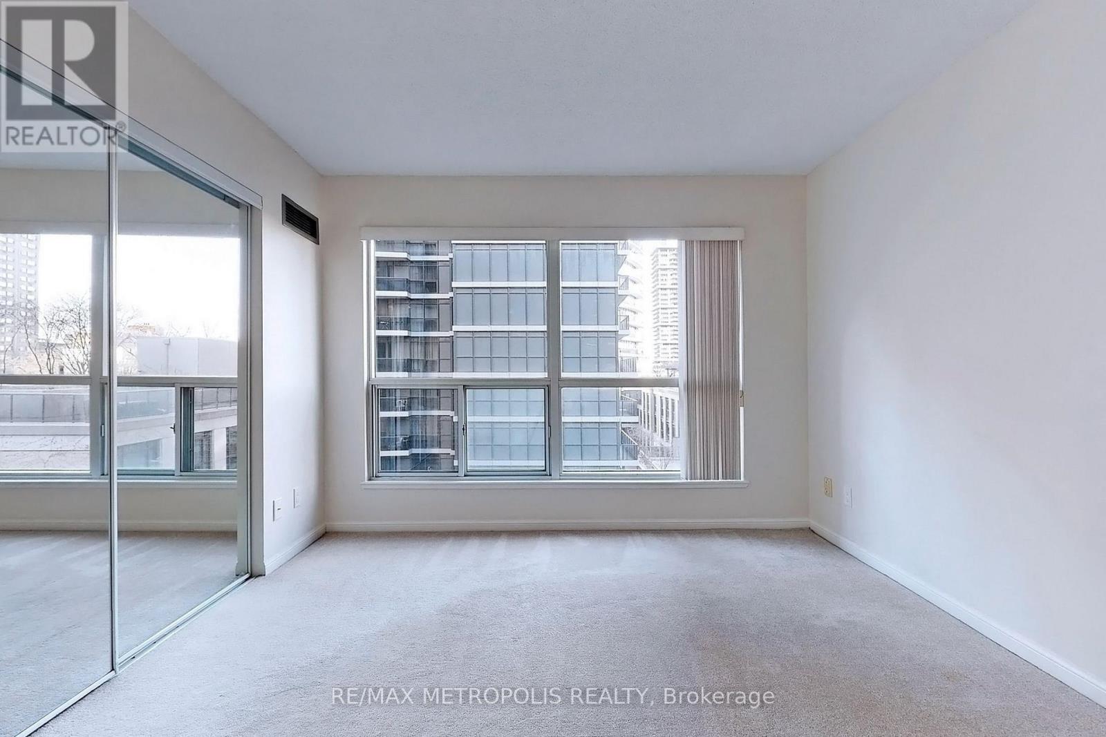 504 - 7 Carlton Street, Toronto, Ontario  M5B 2M3 - Photo 22 - C12193772