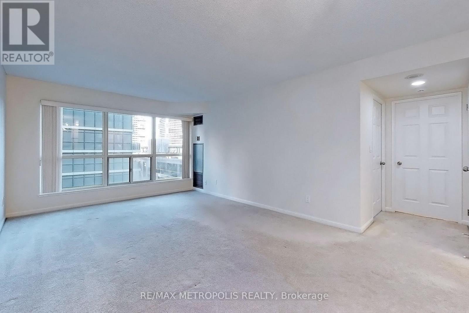 504 - 7 Carlton Street, Toronto, Ontario  M5B 2M3 - Photo 7 - C12193772