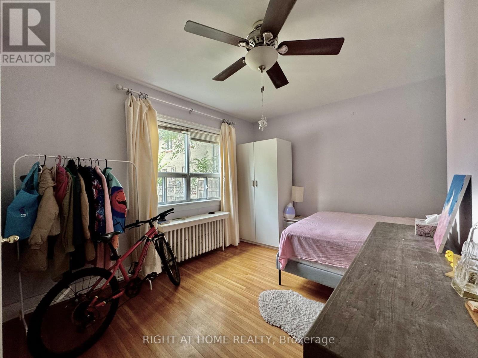 Main Apartment - 1198 Avenue Road, Toronto, Ontario  M5N 2G1 - Photo 9 - C12193787