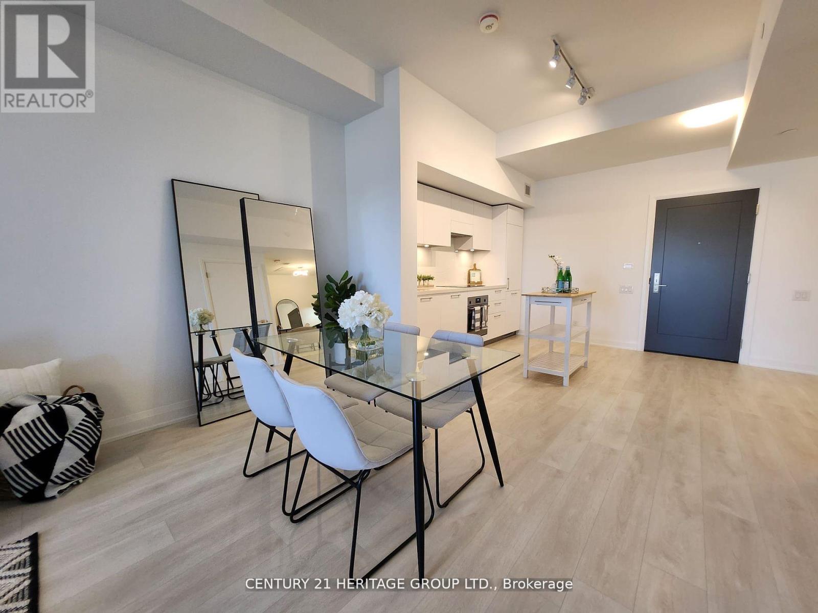 614 - 33 Frederick Todd Way, Toronto, Ontario  M4G 0C9 - Photo 1 - C12193791