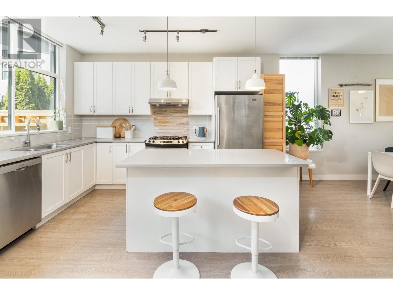1218 SHANNON LANE, Squamish, British Columbia
