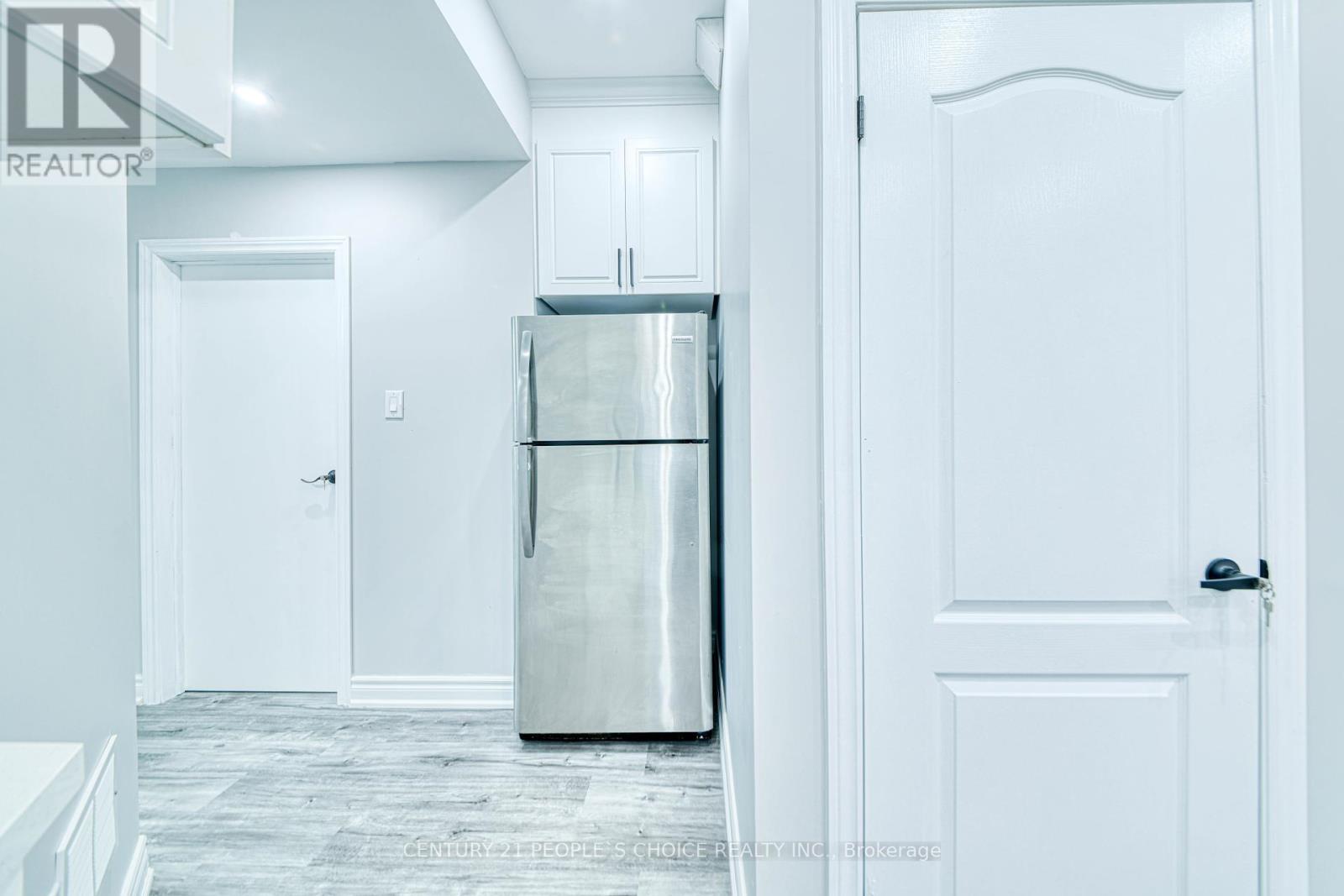74 Henry Smith Avenue, Clarington, Ontario  L1C 0W1 - Photo 9 - E12189295