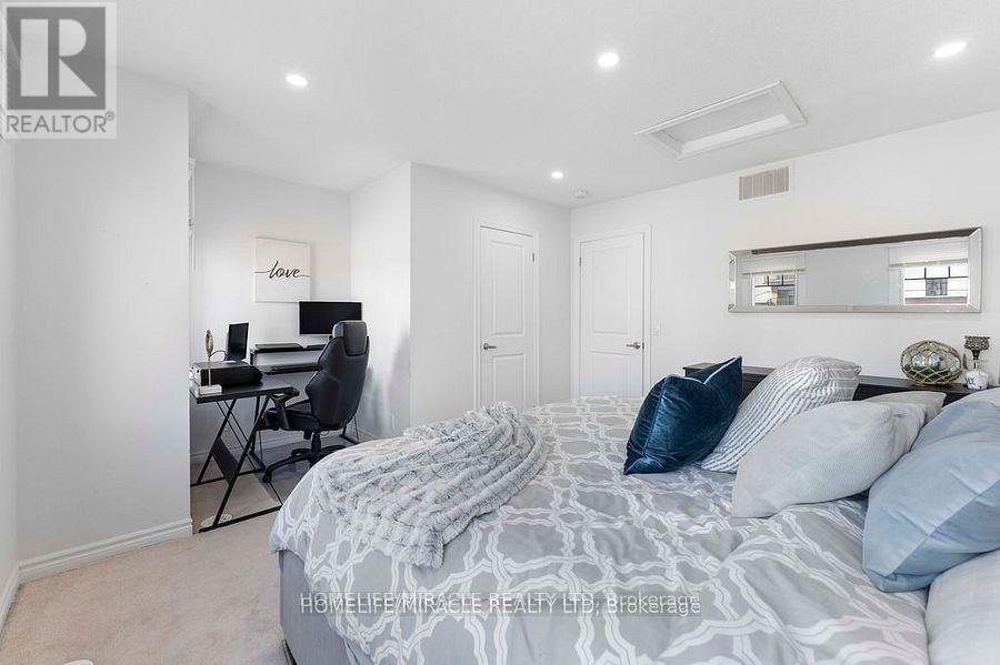 121 - 2500 Hill Rise Court, Oshawa (Windfields), Ontario  L1L 0M6 - Photo 13 - E12193782