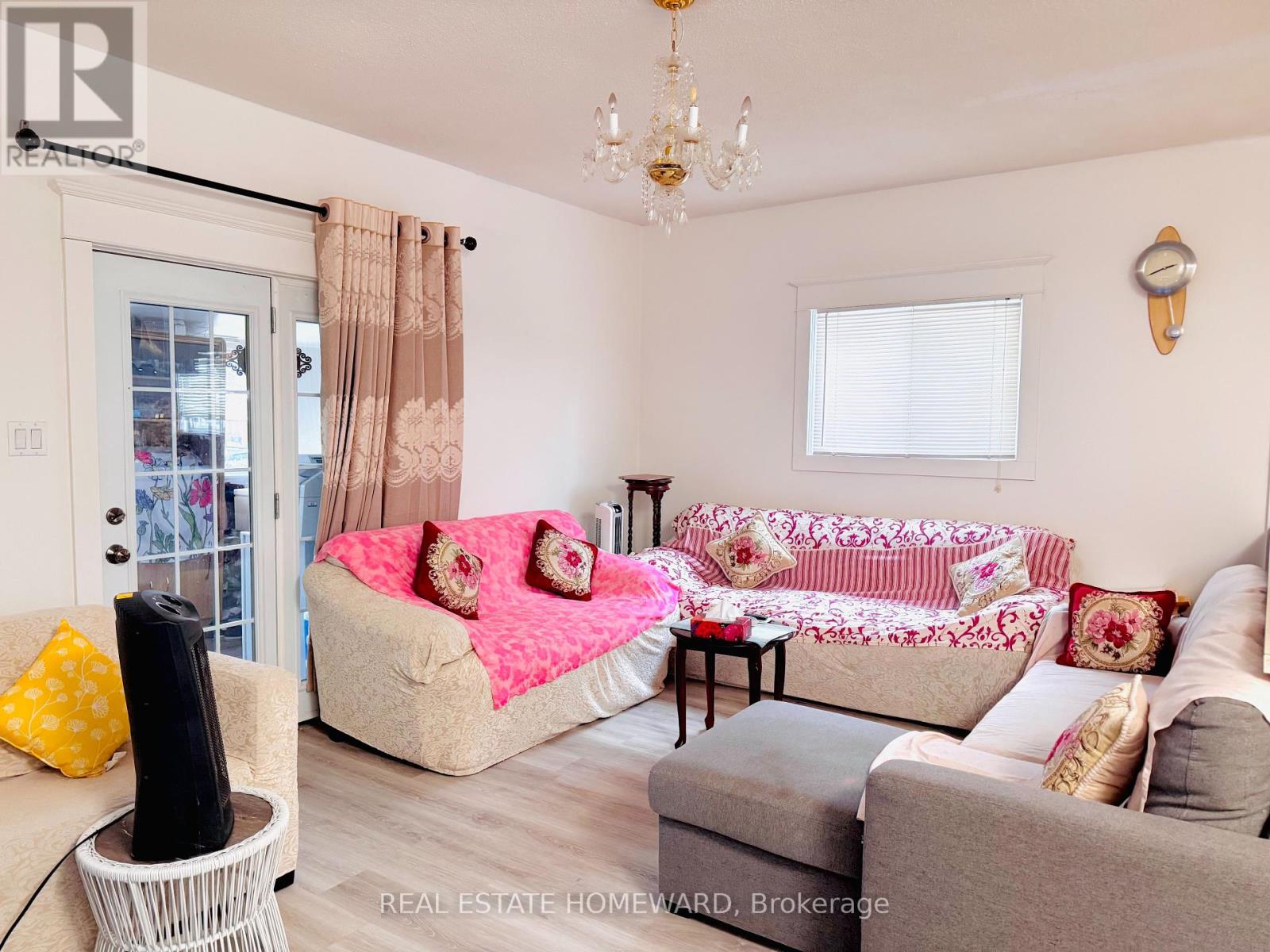 41 Patterson Avenue, Toronto, Ontario  M1L 3Y1 - Photo 1 - E12193790