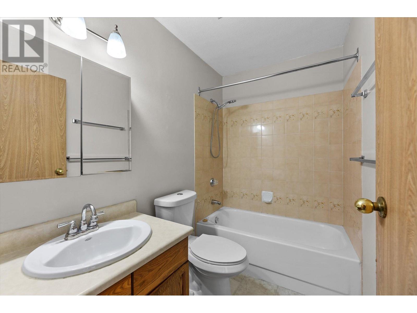 3854 Gordon Drive Unit# 275, Kelowna, British Columbia  V1W 3G4 - Photo 18 - 10350634