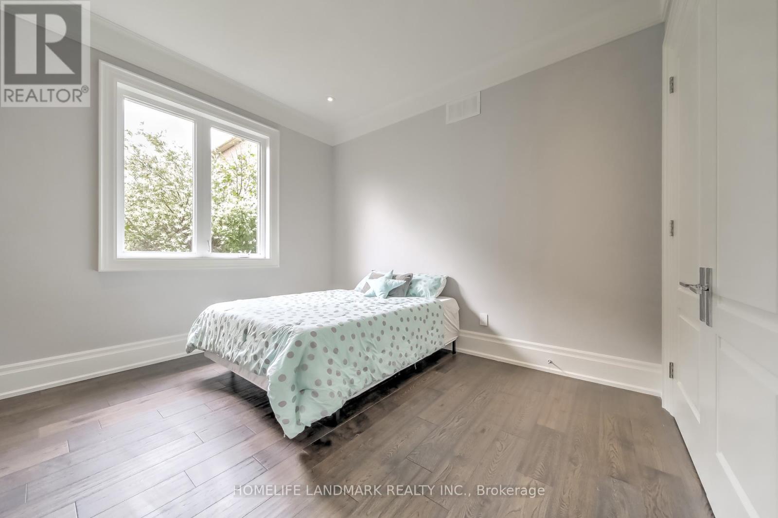 75 Naughton Drive, Richmond Hill, Ontario  L4C 8B3 - Photo 12 - N12193792