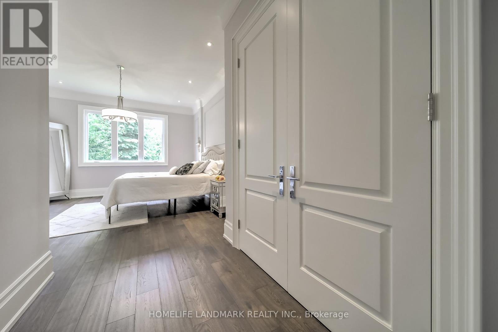 75 Naughton Drive, Richmond Hill, Ontario  L4C 8B3 - Photo 13 - N12193792