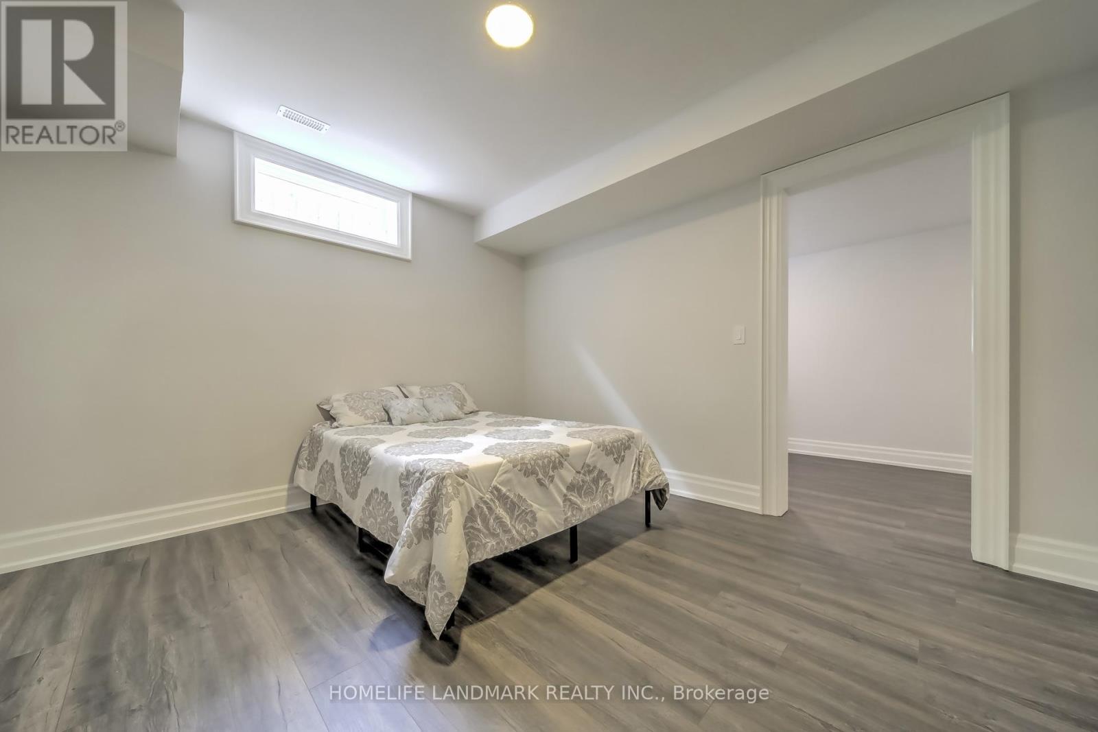 75 Naughton Drive, Richmond Hill, Ontario  L4C 8B3 - Photo 29 - N12193792