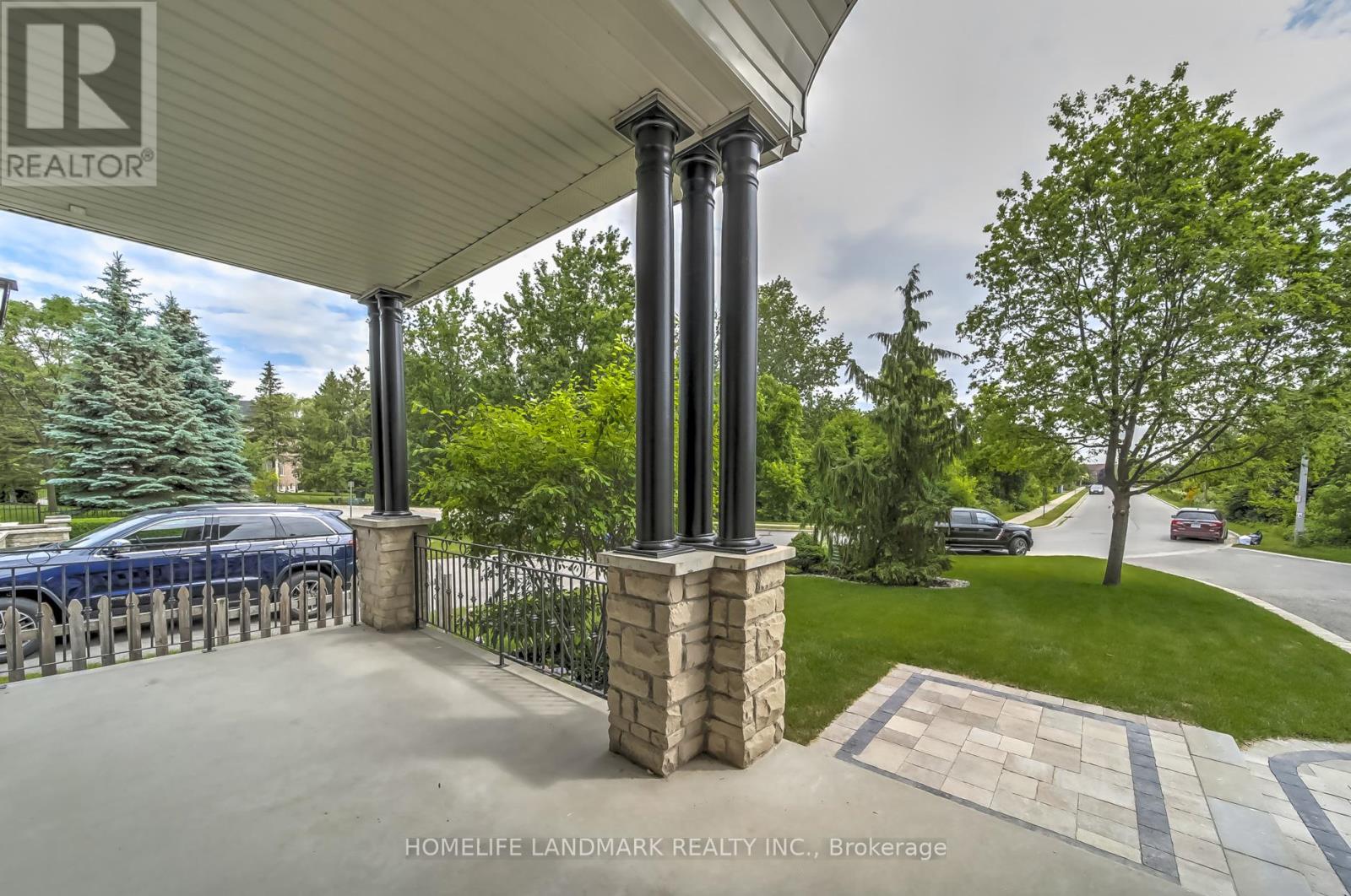75 Naughton Drive, Richmond Hill, Ontario  L4C 8B3 - Photo 38 - N12193792