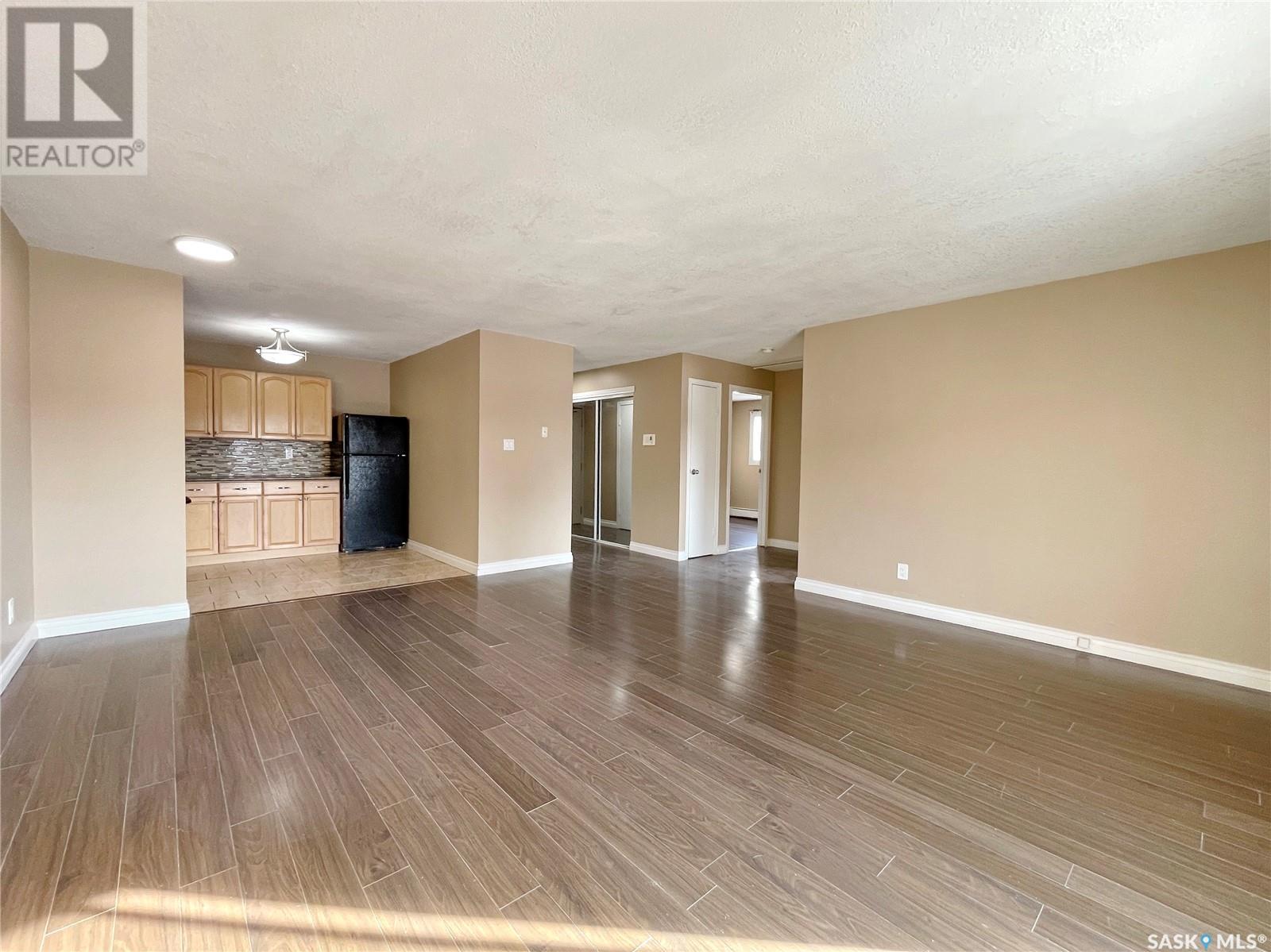 Property at 205 522 X AVENUE S image 5