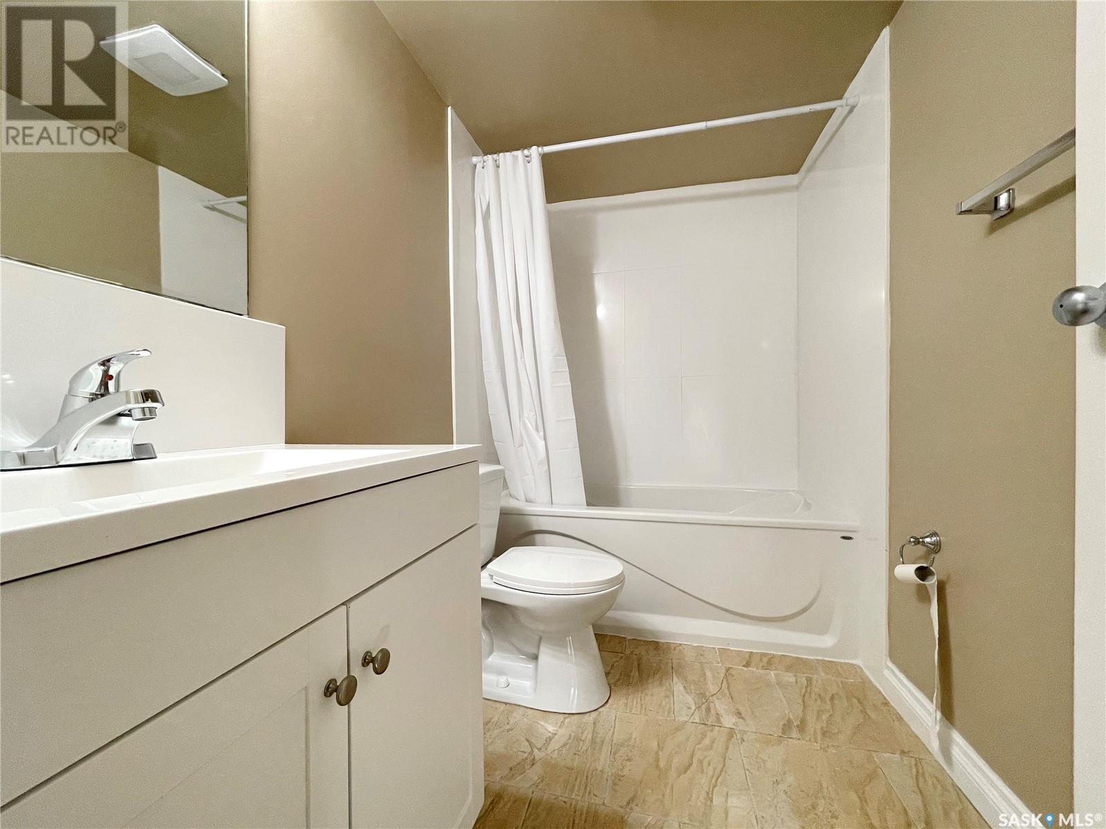 205 522 X Avenue S, Saskatoon, Saskatchewan  S7M 4X9 - Photo 7 - SK008165