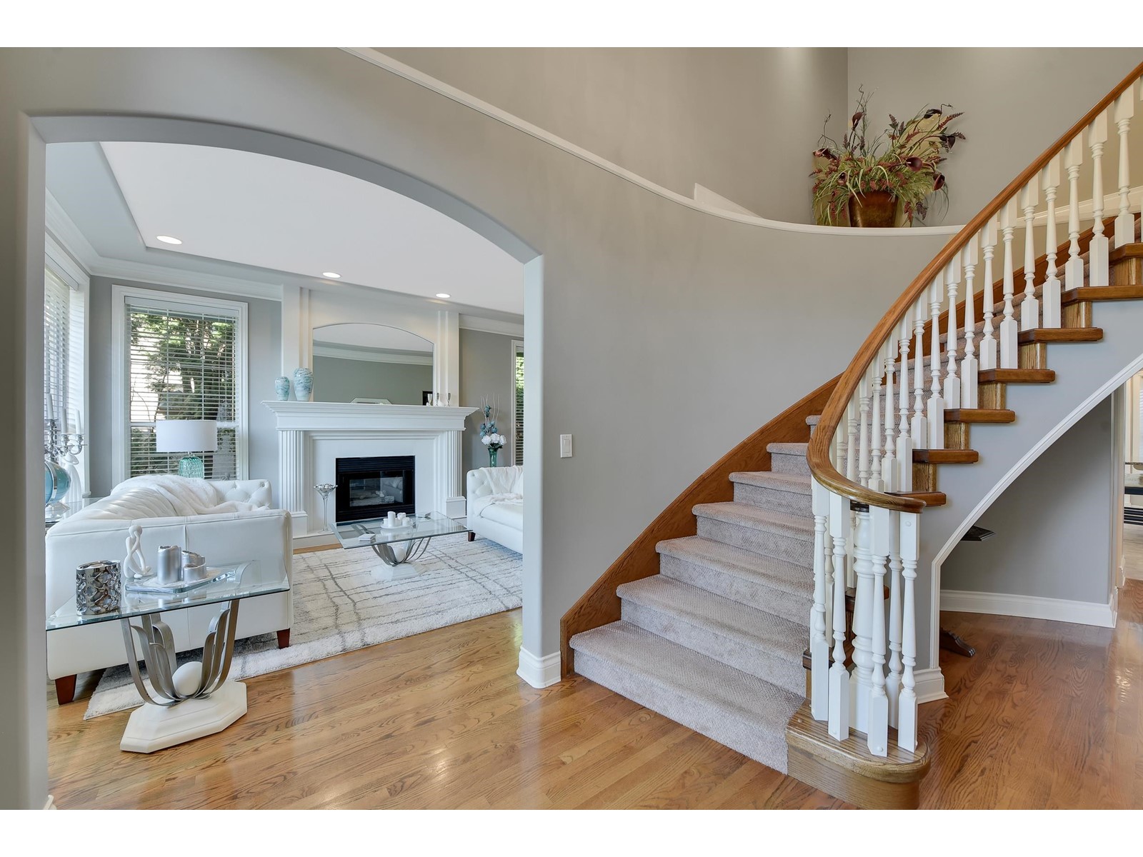 2316 140a Street, Surrey, British Columbia  V4A 9V3 - Photo 2 - R2998323