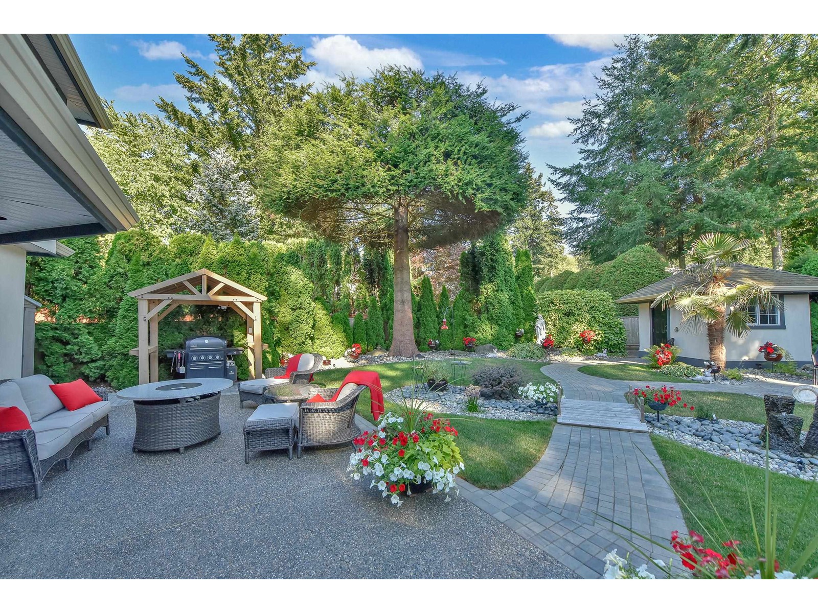 2316 140a Street, Surrey, British Columbia  V4A 9V3 - Photo 37 - R2998323