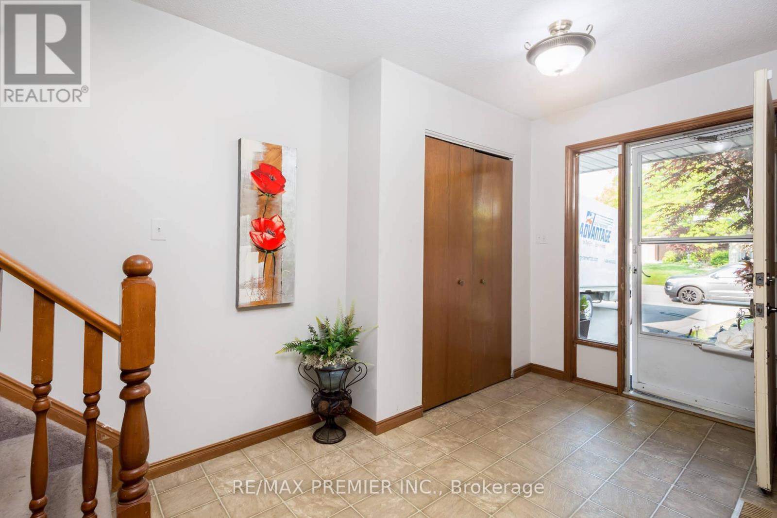 Property at 32 BUCHANAN DRIVE image 3
