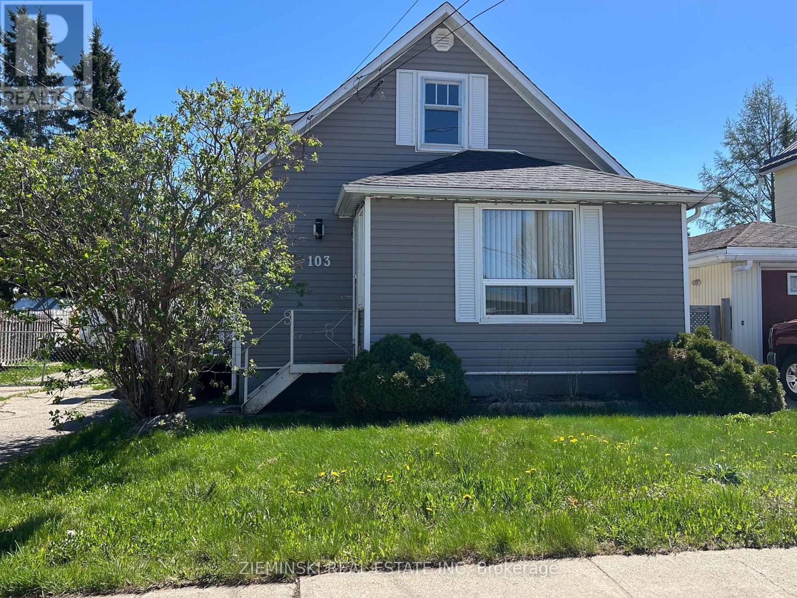 103 Dome Avenue, Timmins, Ontario  P0N 1H0 - Photo 1 - T12061736