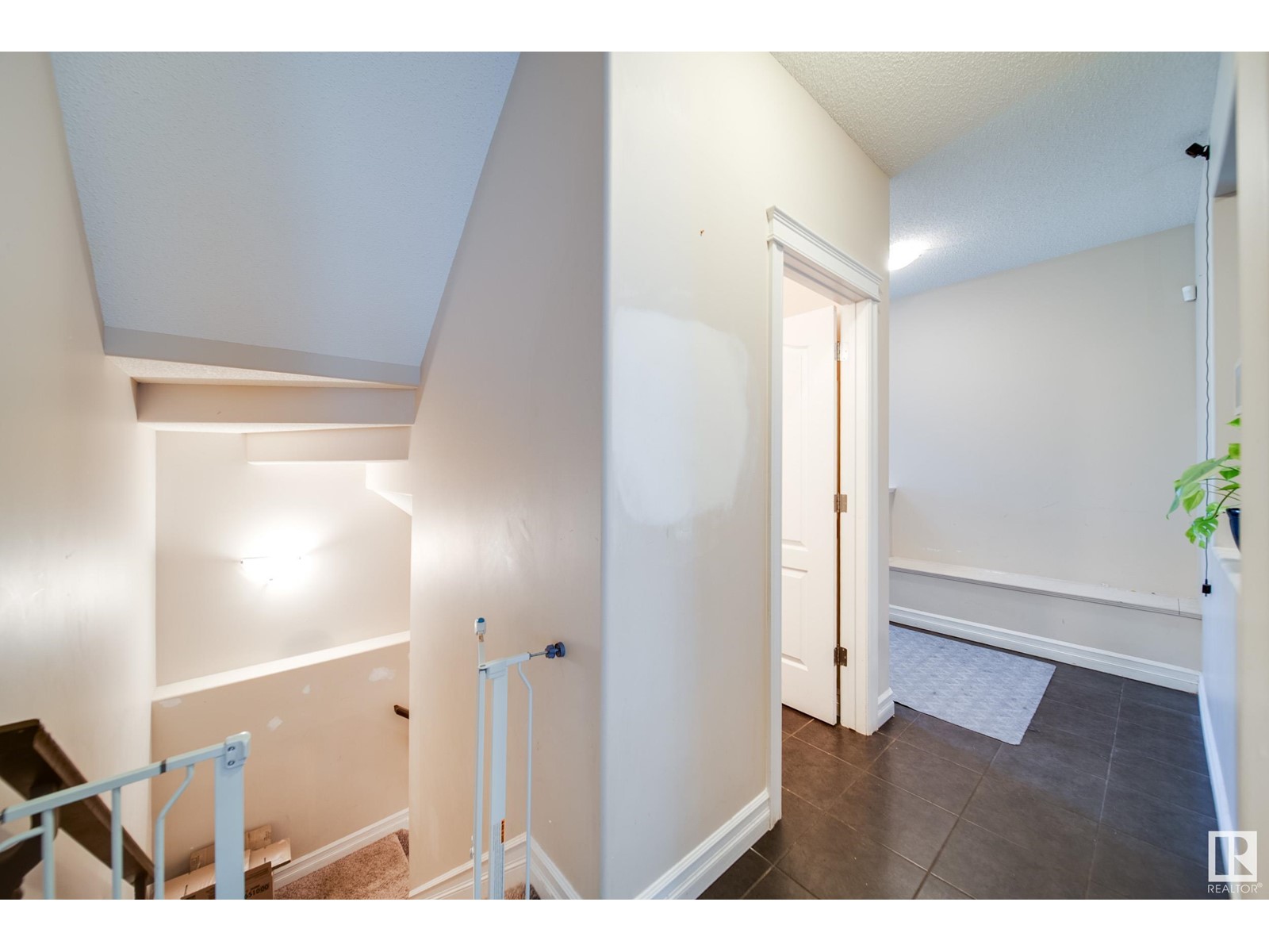 11535 16 Av Sw, Edmonton, Alberta  T6W 0Z9 - Photo 11 - E4439619