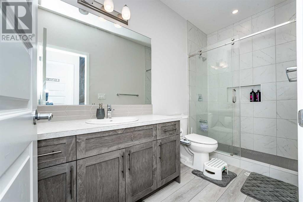 717 Windrow Manor Sw, Airdrie, Alberta  T4B 5H6 - Photo 22 - A2216505