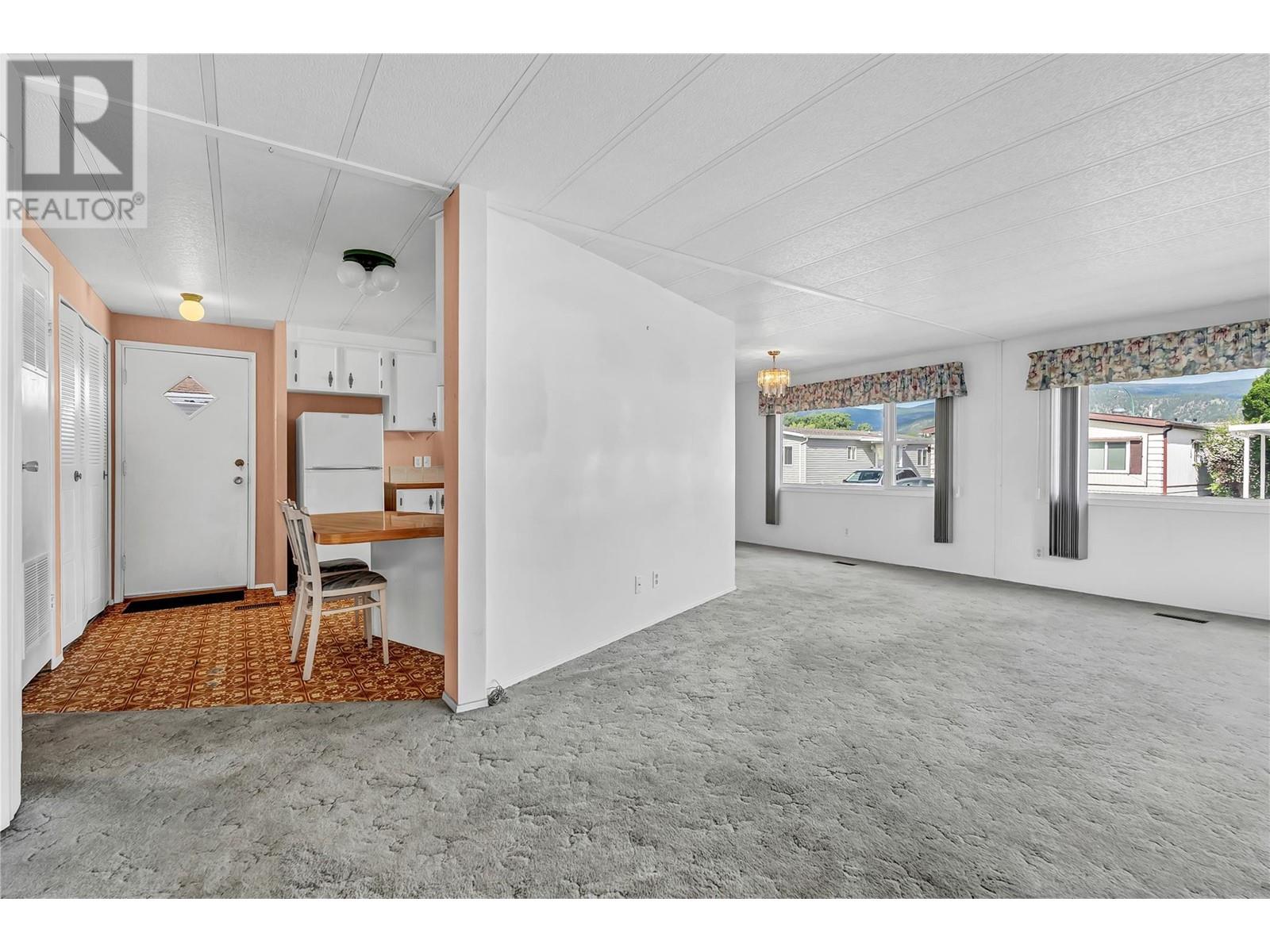 999 Burnaby Avenue Unit# 19, Penticton, British Columbia  V2A 1G7 - Photo 6 - 10350418