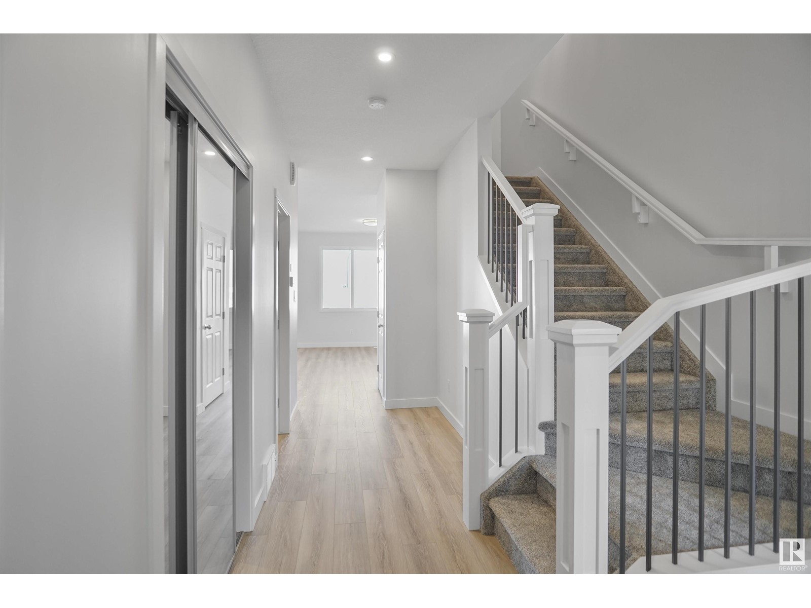 Property at 2268 194 ST NW image 3