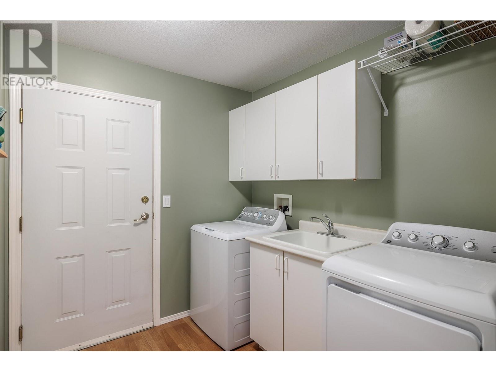 1075 Chilcotin Crescent, Kelowna, British Columbia  V1V 2L7 - Photo 21 - 10350696